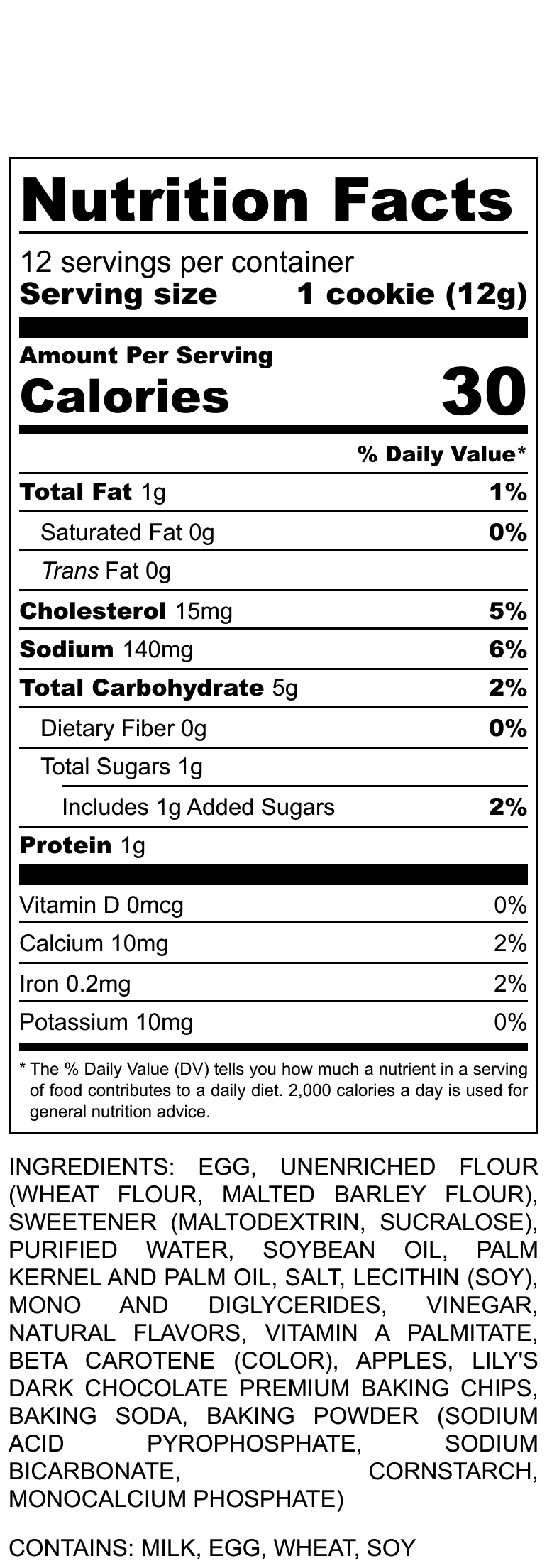 chocolate chip cookie